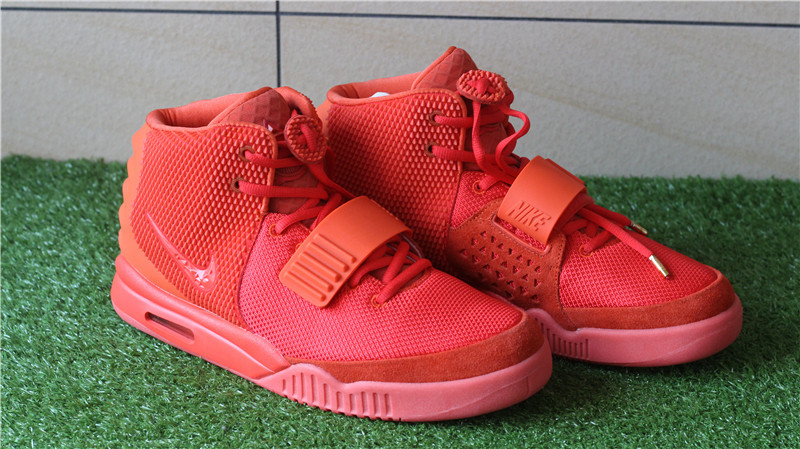 Nike Air Yeezy 2 Red October NRG Glow in the dark